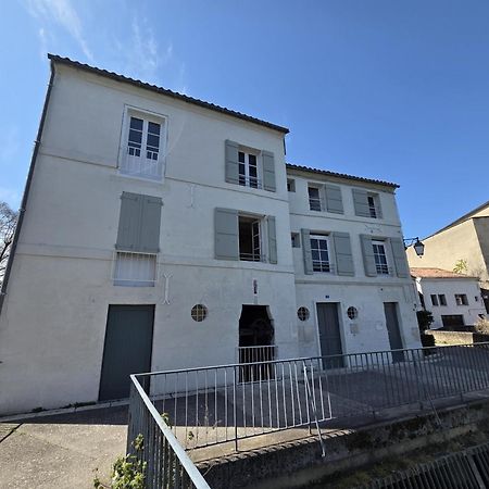 דירות ז'רנק Quai 3 Loft Moderne Et Lumineux Les Pieds Dans L'Eau מראה חיצוני תמונה