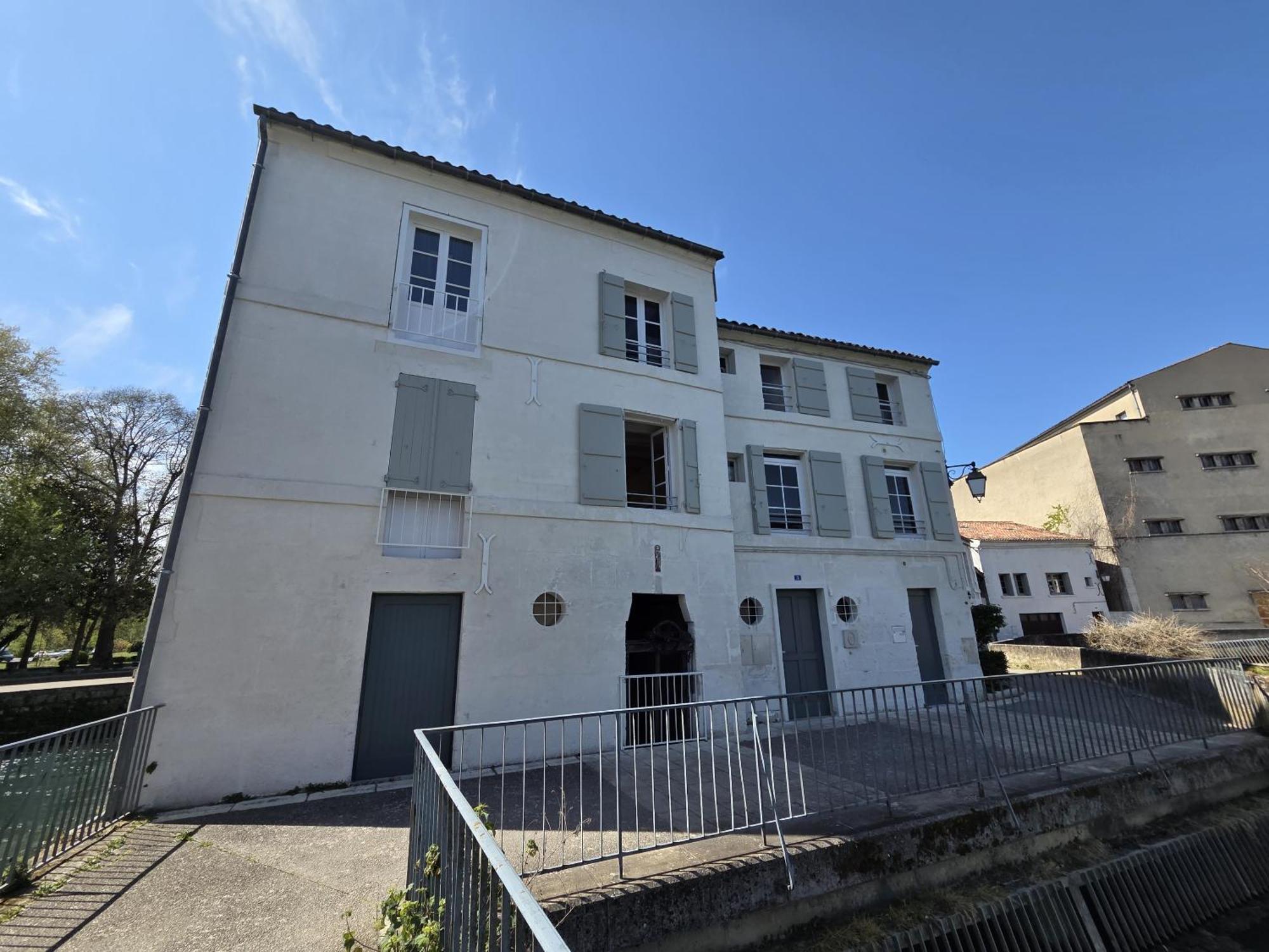 דירות ז'רנק Quai 3 Loft Moderne Et Lumineux Les Pieds Dans L'Eau מראה חיצוני תמונה